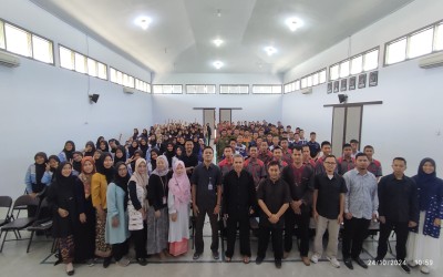 Sosialisasi Uji Kemahiran Bahasa Indonesia (UKBI) Program SMK Pusat Keunggulan (SMK PK) di SMKN 5 Kuningan